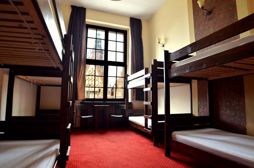 The One Hostel Wroclaw Room photo